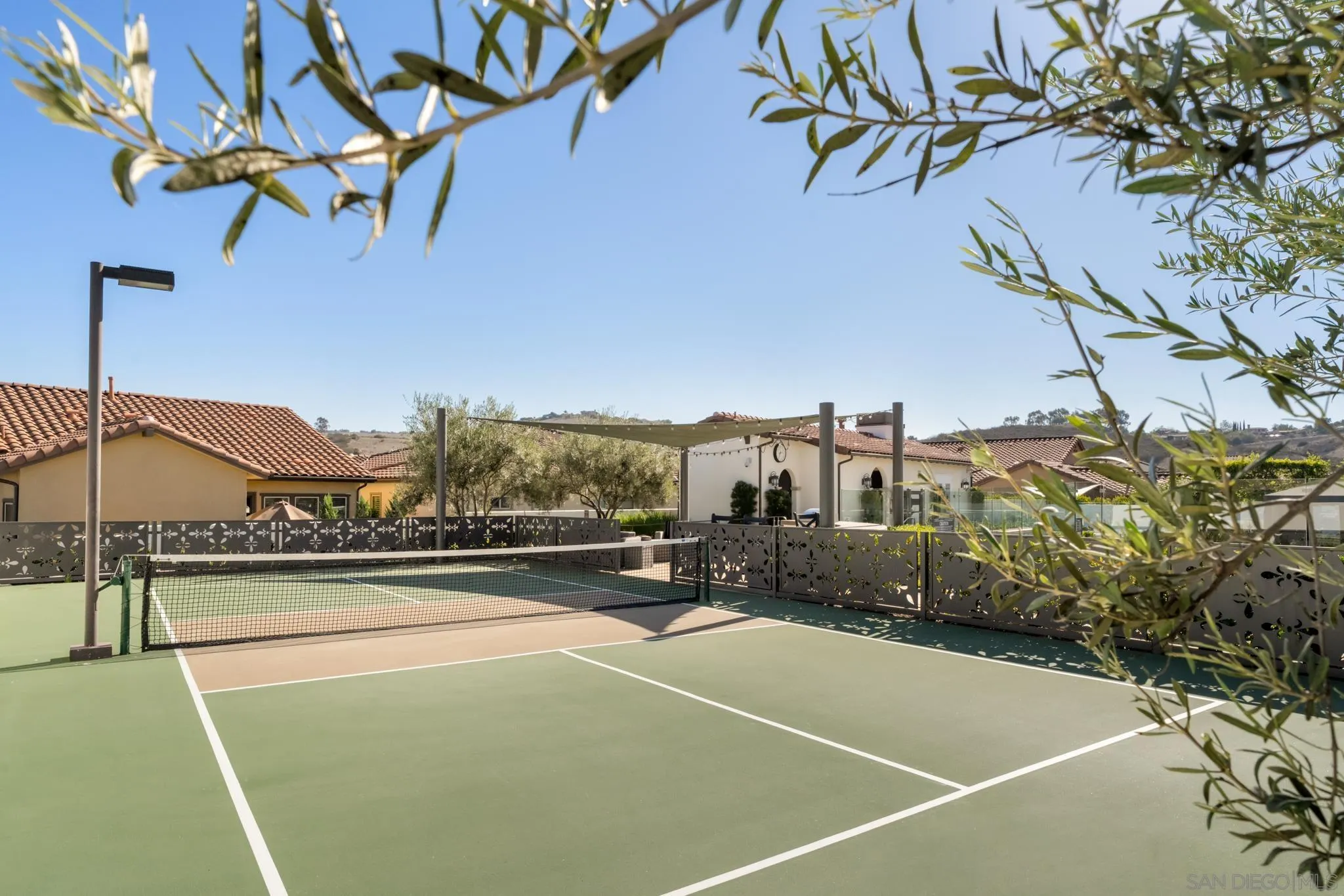 7964 Auberge Circle San Diego, CA 92127 - Photo 32 of 41 a view of a basket ball ground