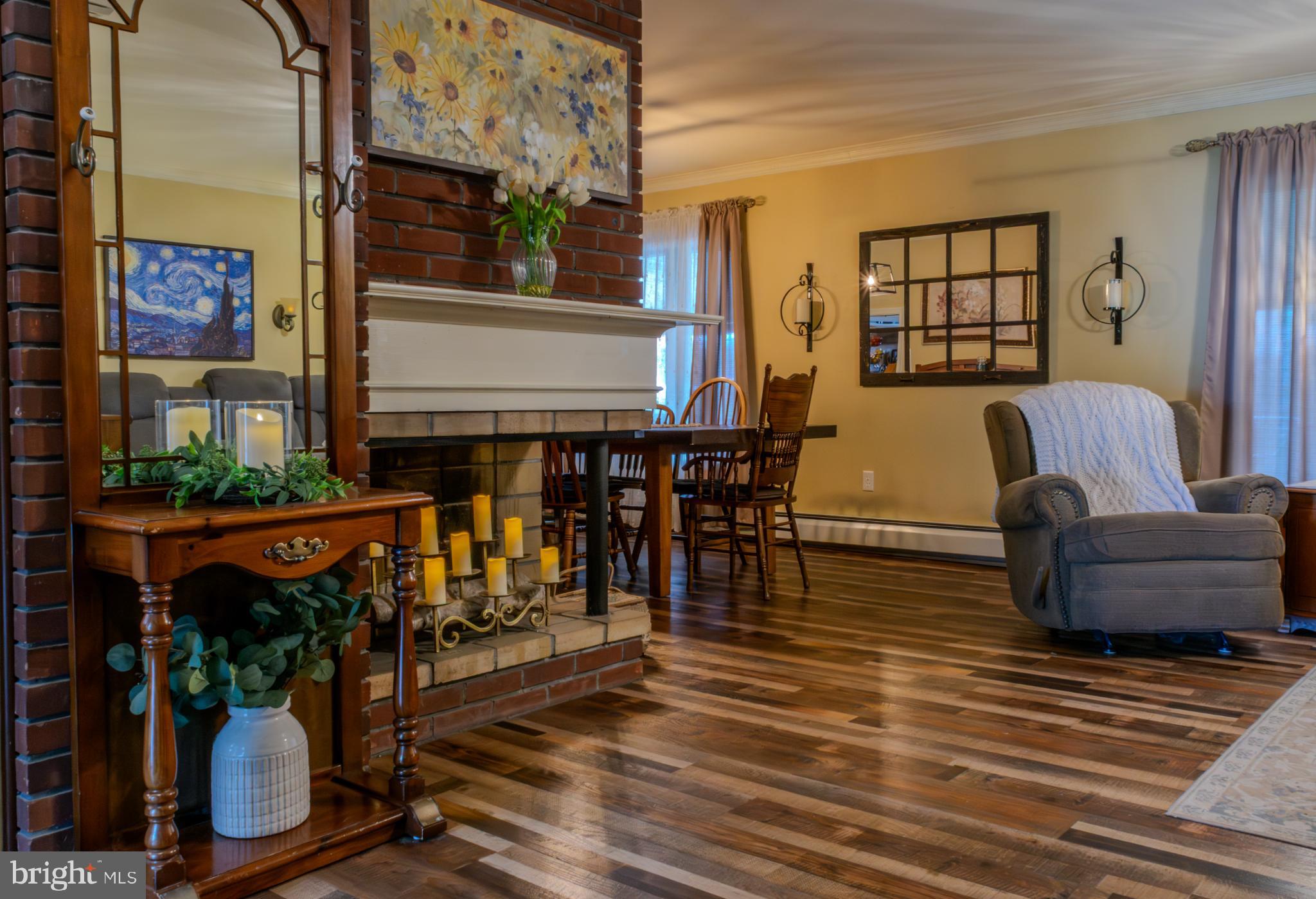 11 Fieldstone Road Levittown, PA 19056 - Photo 4 of 35 Gallery Image 4