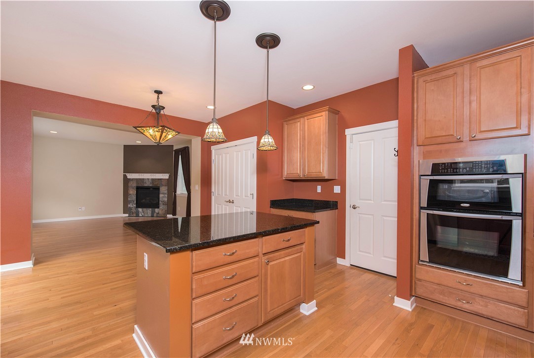 21631 41st Avenue Southeast Bothell, WA 98021 - Photo 14 of 25
