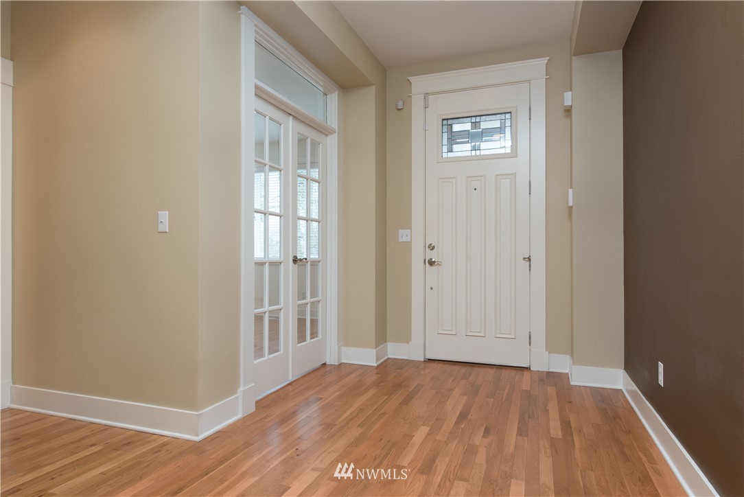 21631 41st Avenue Southeast Bothell, WA 98021 - Photo 4 of 25