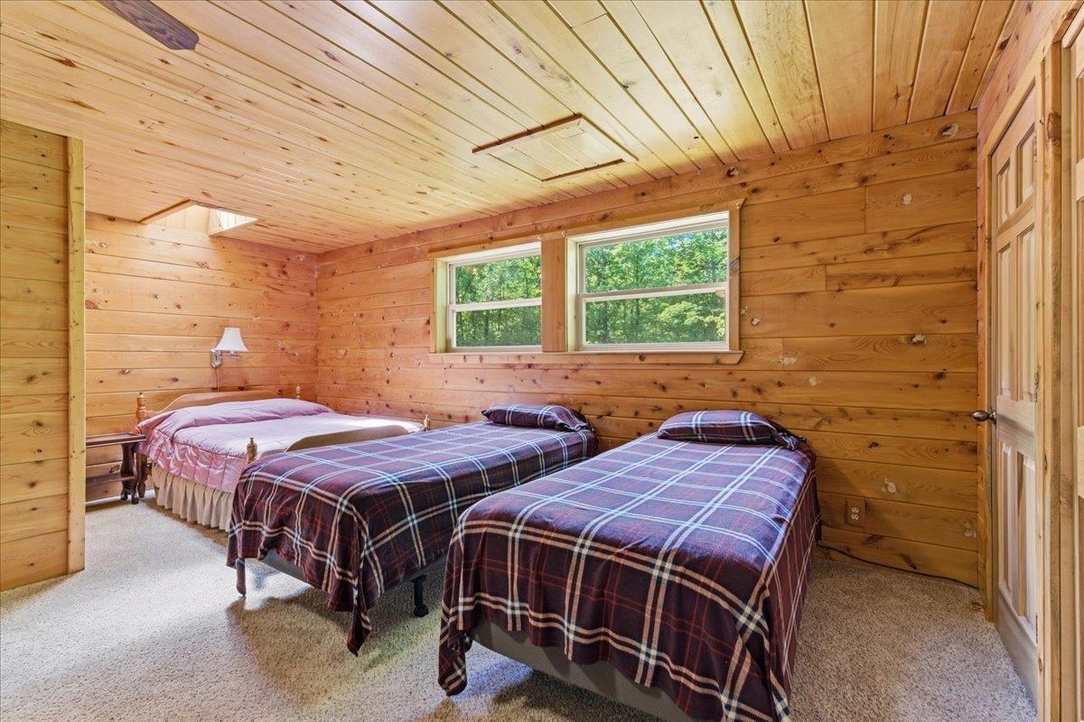 14754 North McComb Lake Road Mountain, WI 54149 - Photo 36 of 82