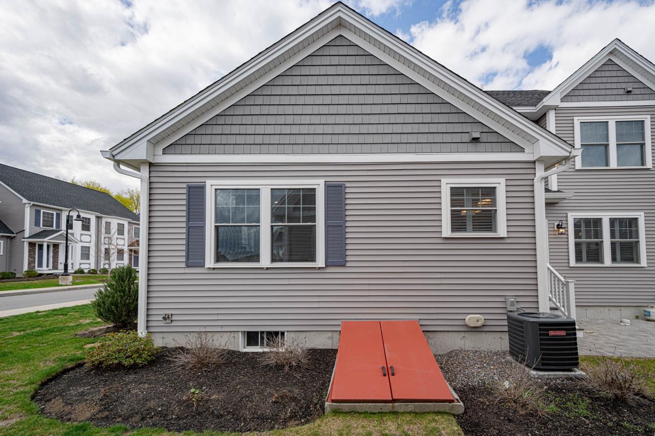 2 Sienna Drive Salem, NH 03079 - Photo 30 of 38