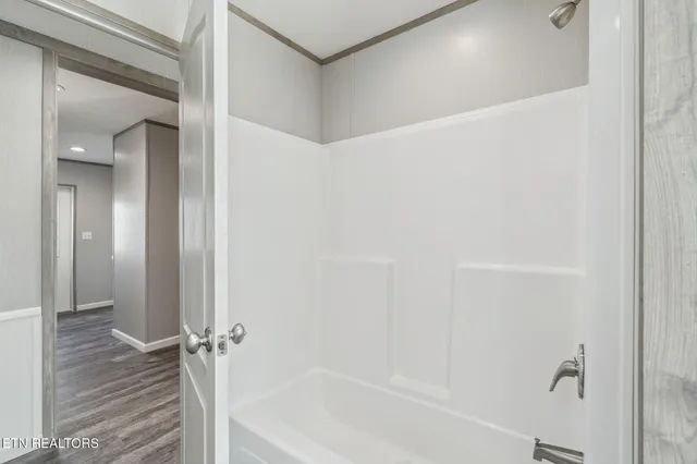 $244,999 | 324 West Boulevard, Oneida, TN 37841