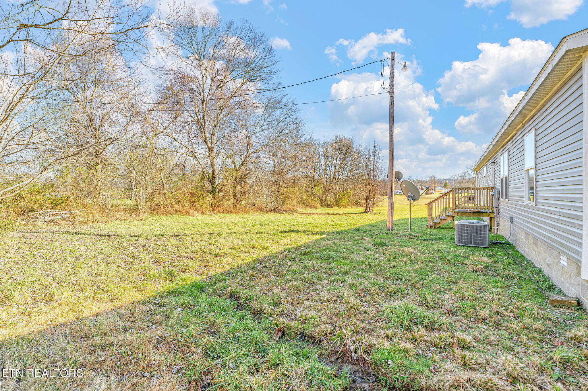 324 West Boulevard Oneida, TN 37841 - Photo 31 of 33 Back of Home