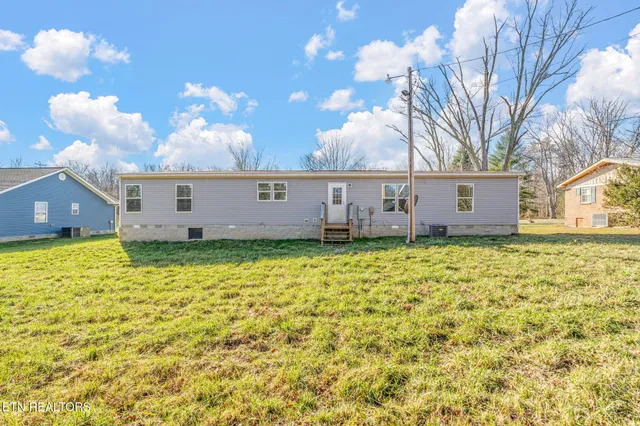 $244,999 | 324 West Boulevard, Oneida, TN 37841