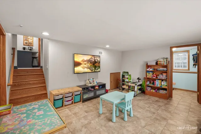 $400,000 | 326 West Morris Avenue, Lombard, IL 60148