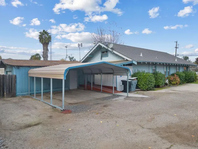 $345,000 | 1223 Poplar Street, Oakdale, CA 95361