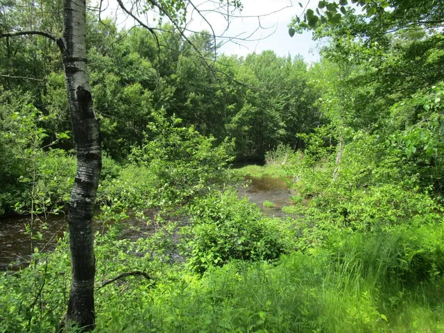 $199,900 | 590 West Paris Road, Greenwood, ME 04255