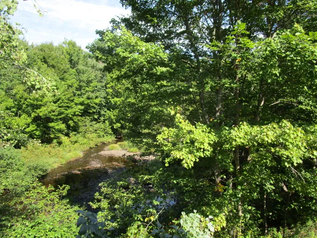 $199,900 | 590 West Paris Road, Greenwood, ME 04255