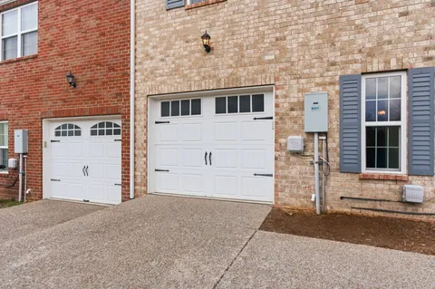 a house view with a outdoor space