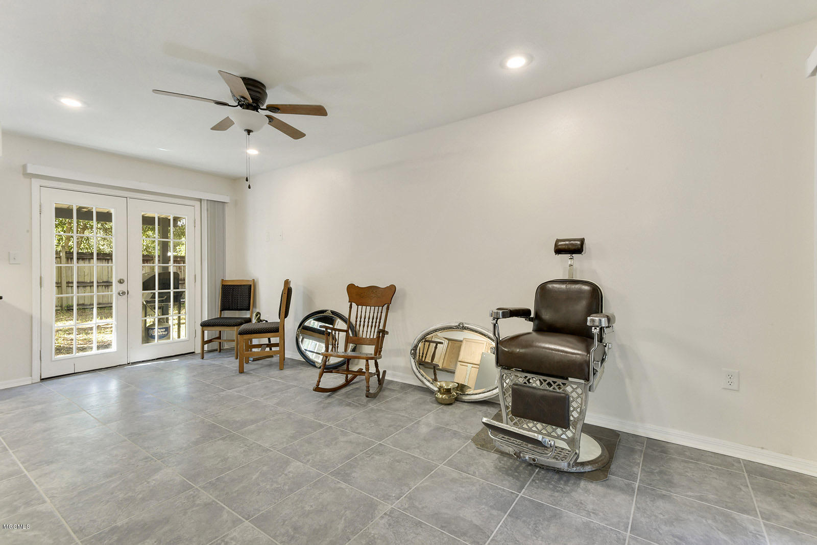 1114 Lucas Road Gautier, MS 39553 - Photo 15 of 23 A9B9B388-E447-474A-9E69-A89E866E9404