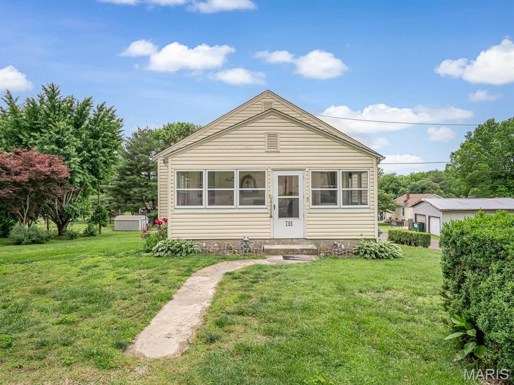 701 Bluff Road Prairie du Rocher, IL 62277 - Photo 1 of 32