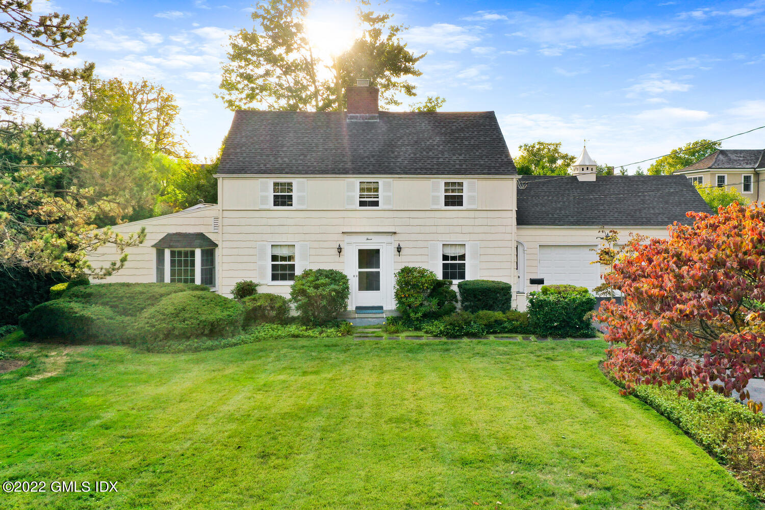 3 Wahneta Road Old Greenwich, CT 06870 - Photo 1 of 28 a view of house with garden