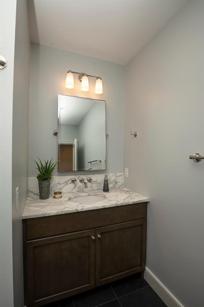4955 Drake Road Cincinnati, OH 45243 - Photo 35 of 44 Gallery Image 35