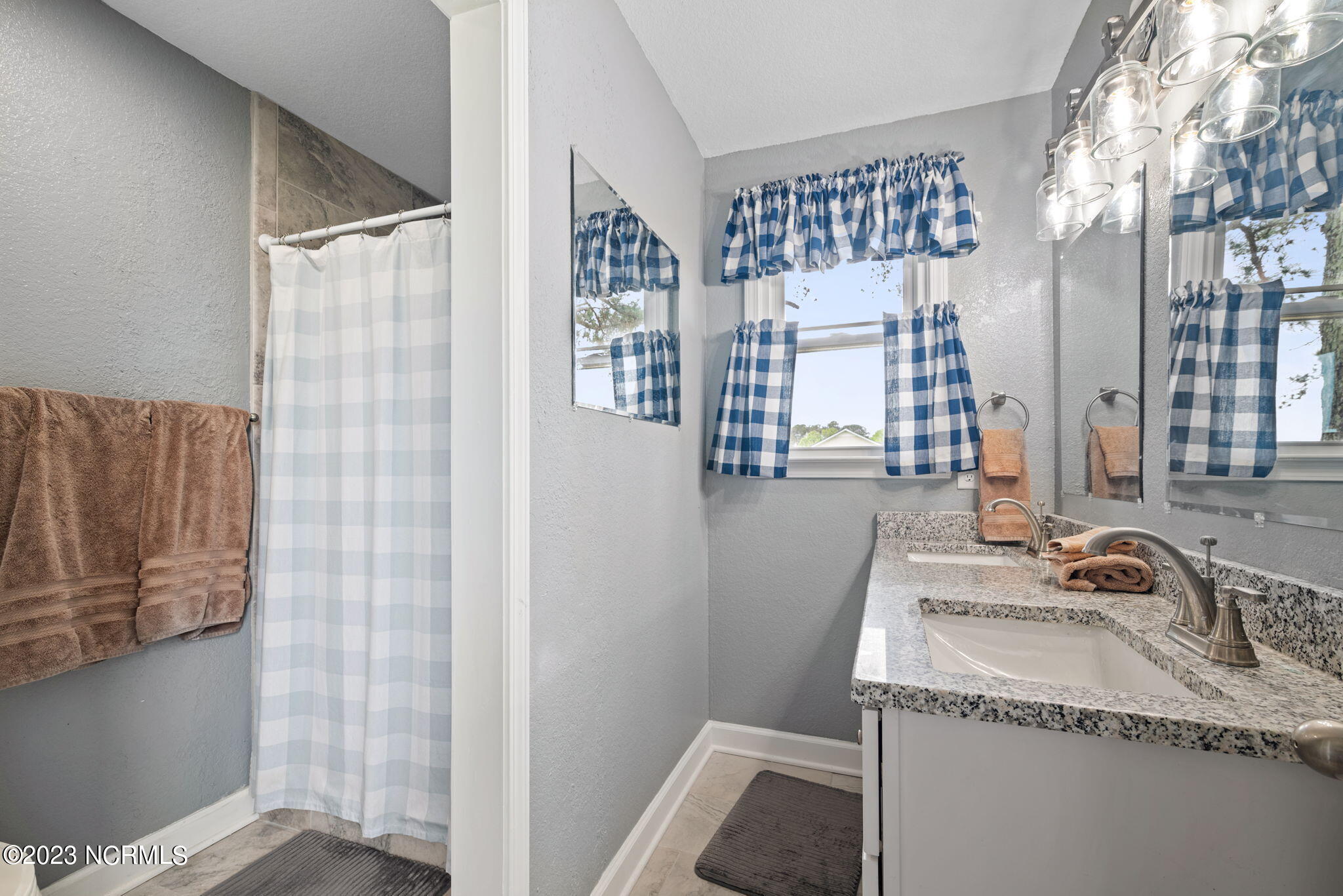 187 Herman Arnold Road Camden, NC 27921 - Photo 27 of 43 Master Bath