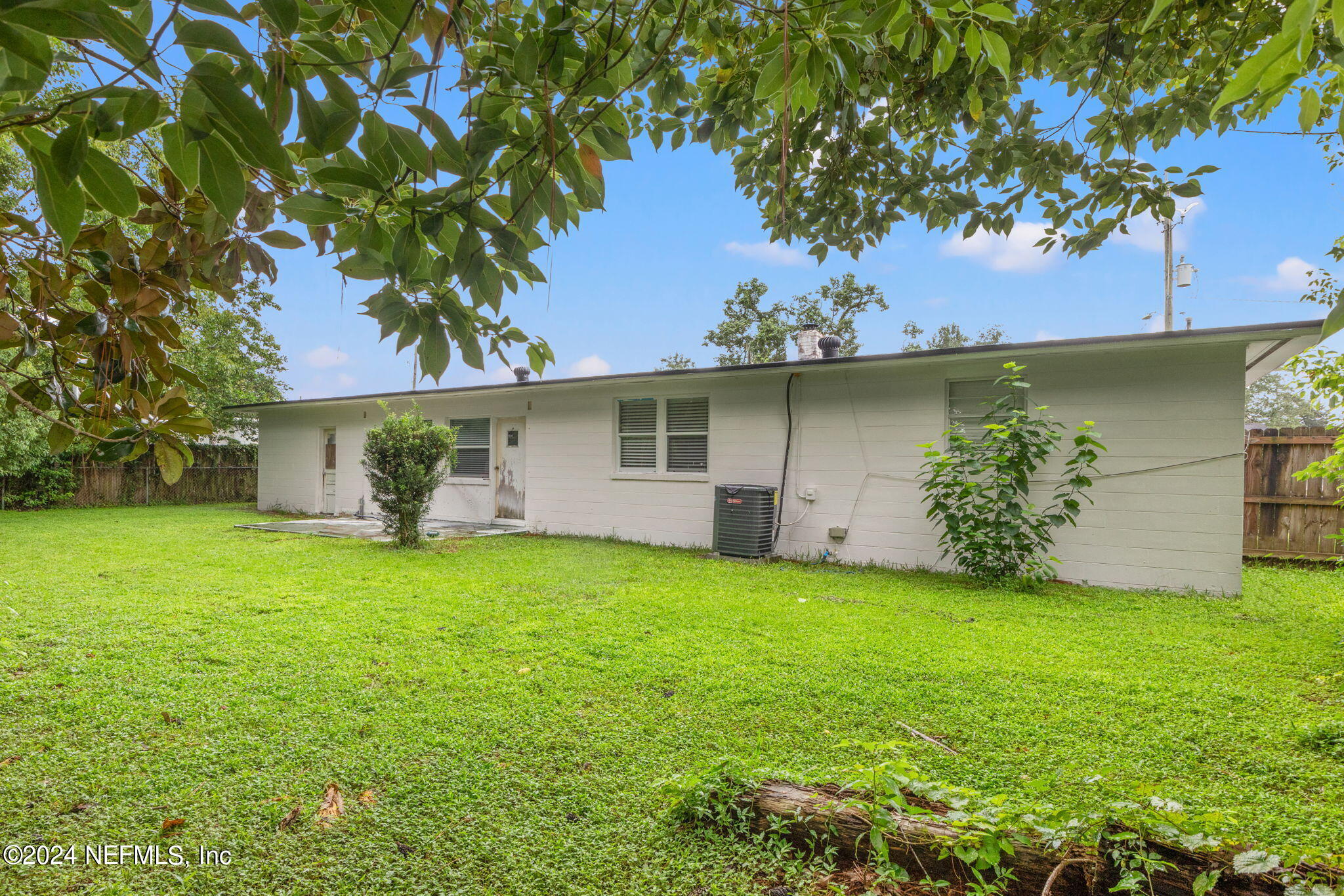 1162 Gunka Road Jacksonville, FL 32216 - Photo 20 of 21 20-web-or-mls-IMG_4275