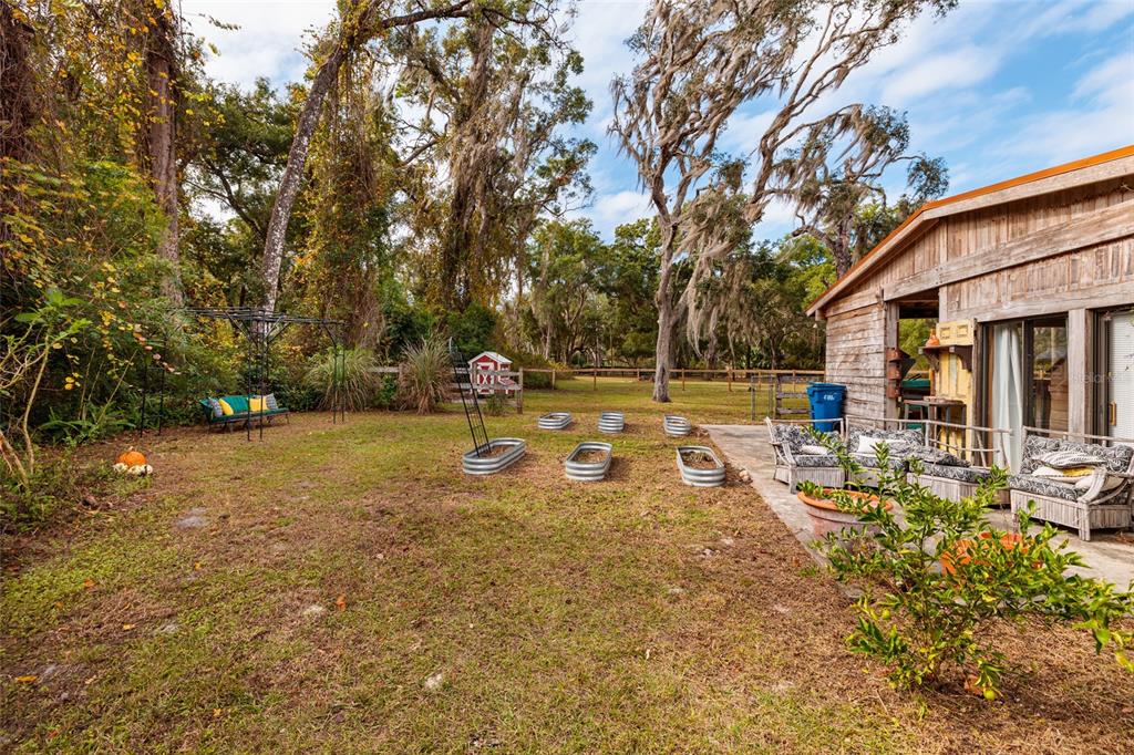 8694 East San Ramon Court Inverness, FL 34450 - Photo 40 of 74