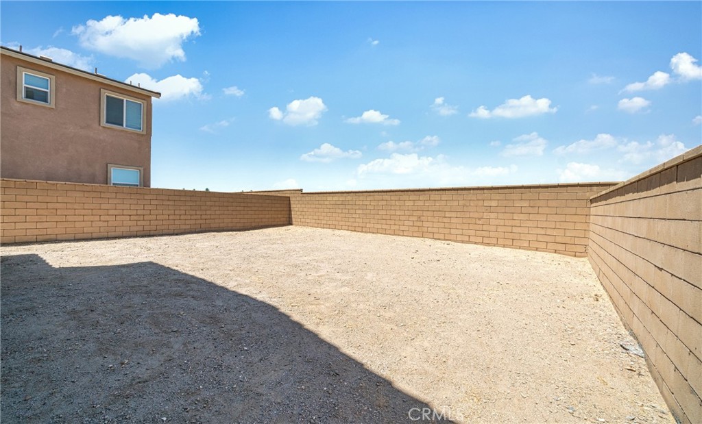 12964 Claremore Street Victorville, CA 92392 - Photo 16 of 18