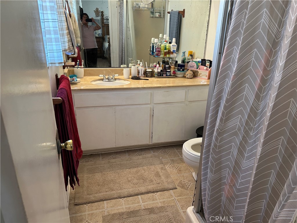 10232 Tanforan Drive Riverside, CA 92503 - Photo 17 of 29