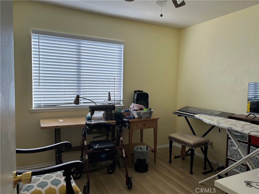 10232 Tanforan Drive Riverside, CA 92503 - Photo 18 of 29