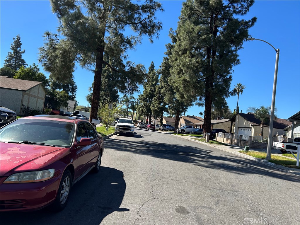 10232 Tanforan Drive Riverside, CA 92503 - Photo 9 of 29