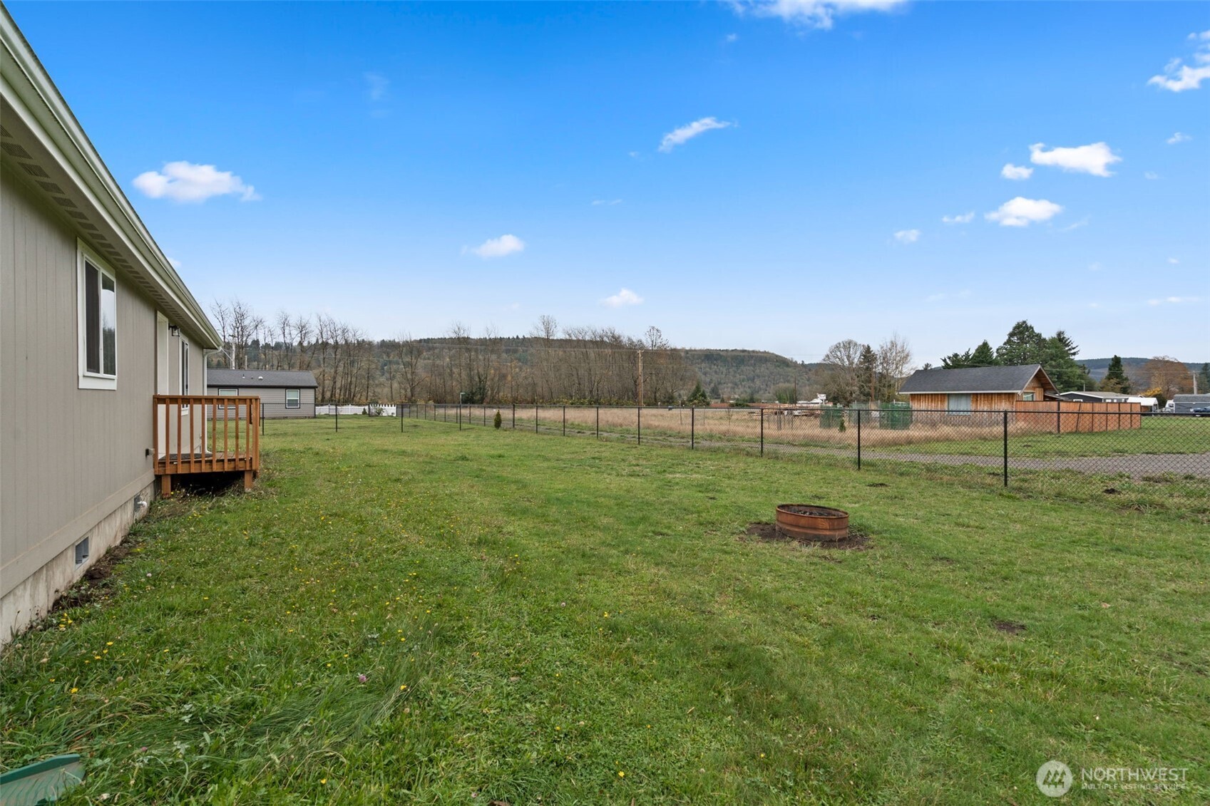 208 Mossyrock Road West Mossyrock, WA 98564 - Photo 5 of 26 a view of a backyard