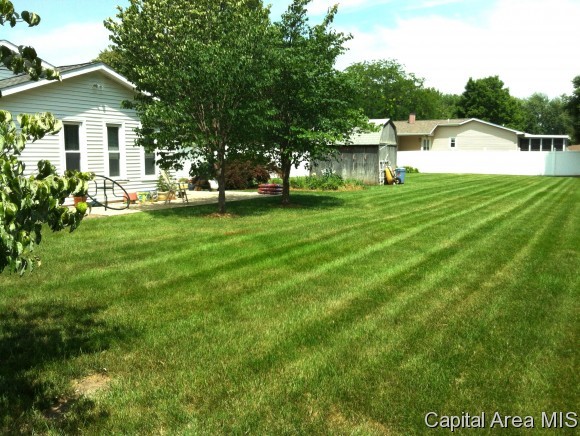 3624 Timothy Road Springfield, IL 62711 - Photo 5 of 28