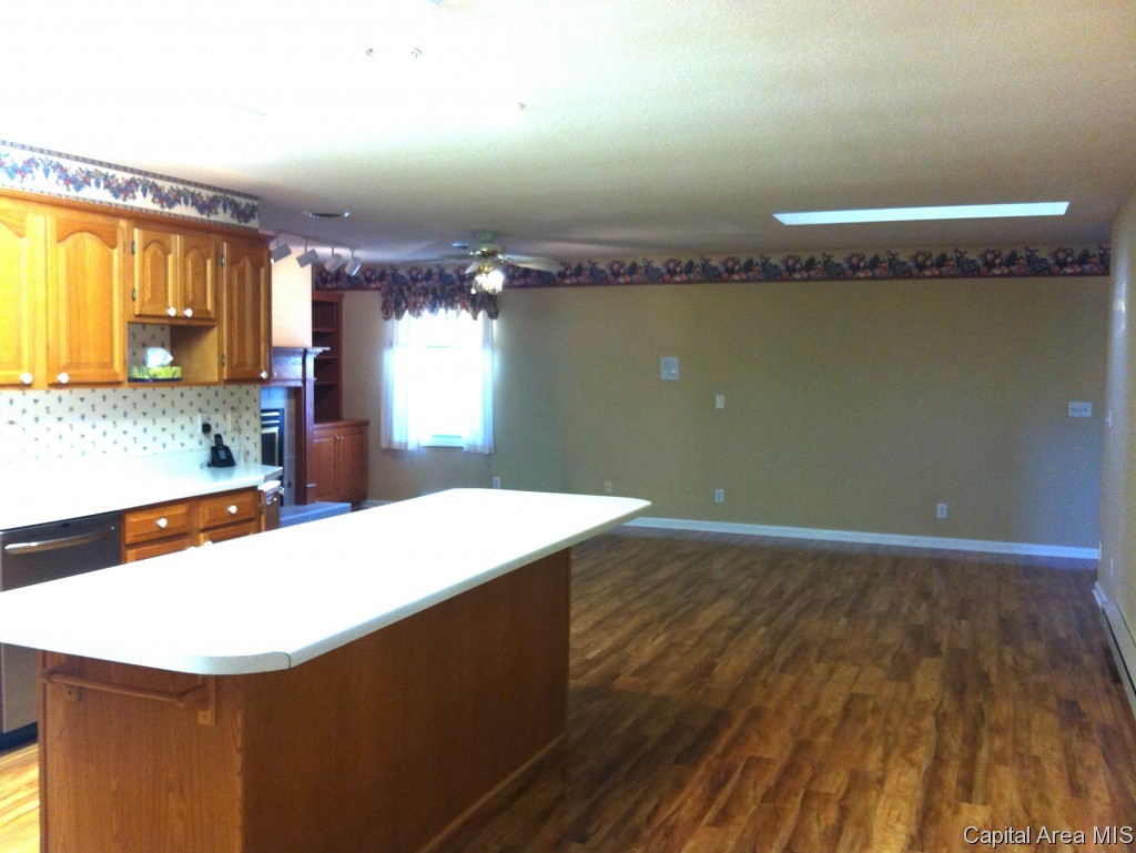 3624 Timothy Road Springfield, IL 62711 - Photo 10 of 28