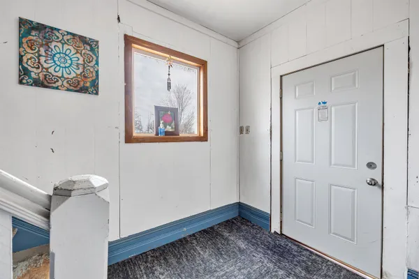 $270,000 | 827 North Broadway, Green Bay, WI 54303