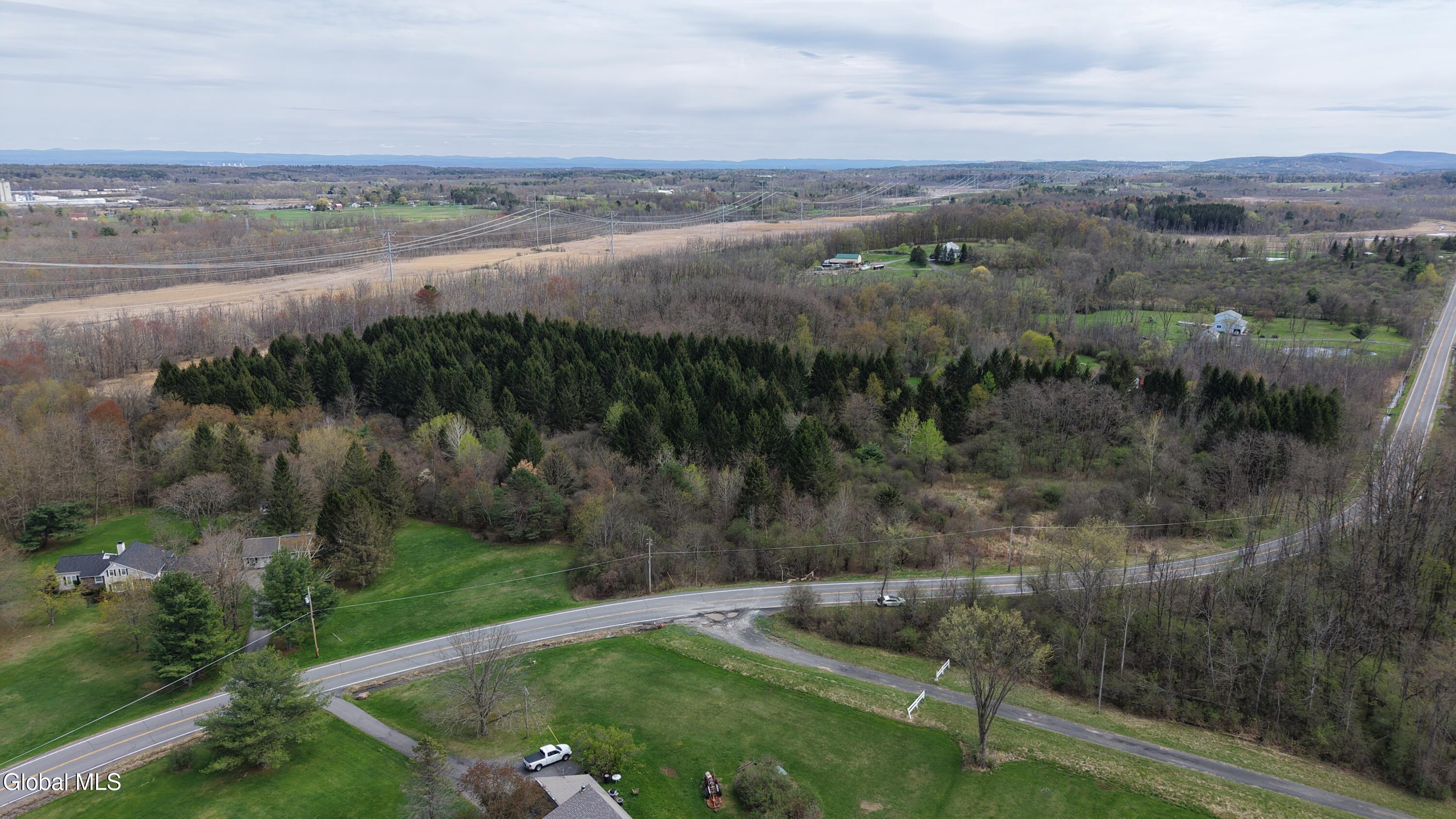 850 Meadowdale Road Altamont, NY 12009 - Photo 4 of 15 4