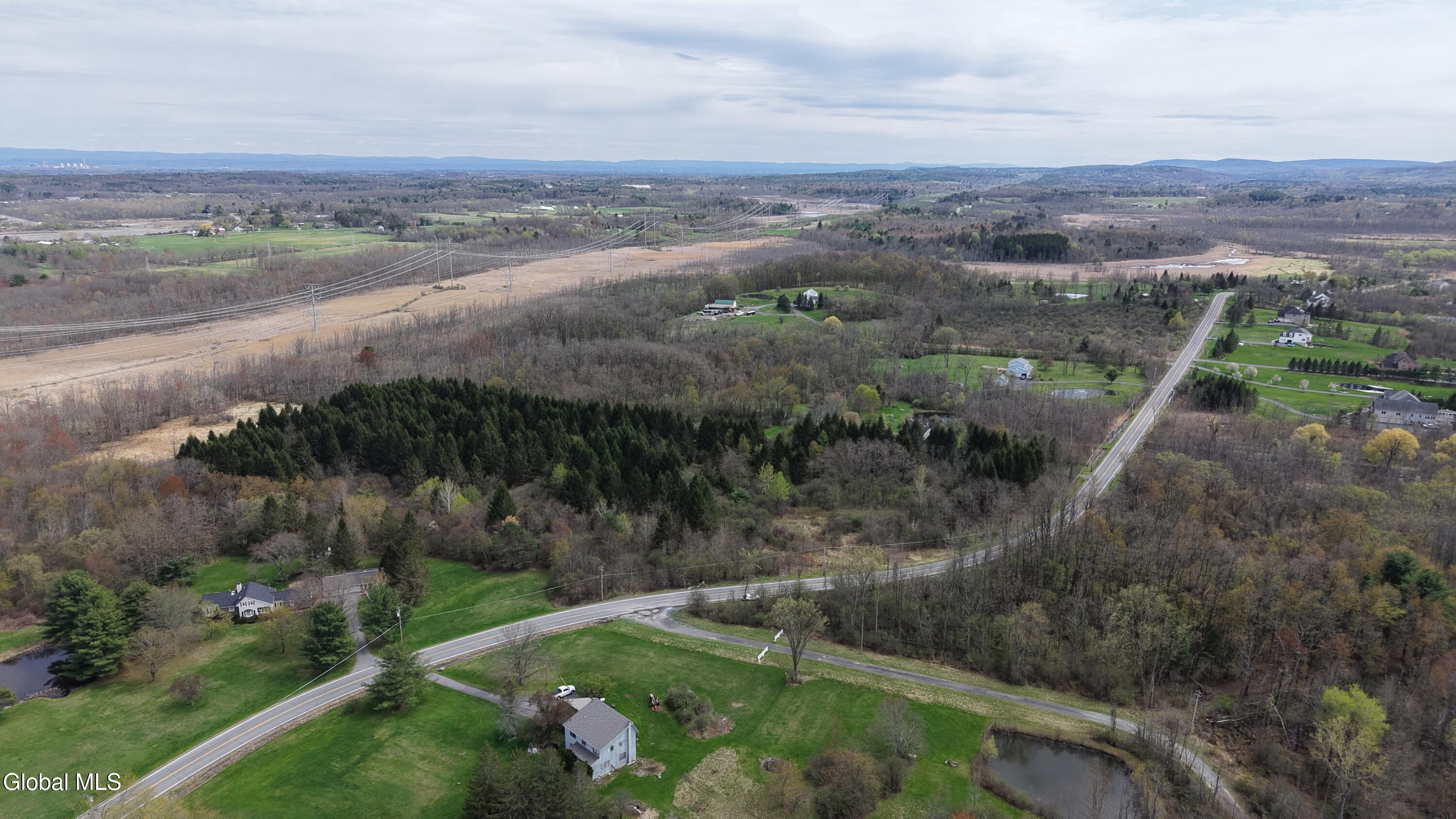 850 Meadowdale Road Altamont, NY 12009 - Photo 5 of 15 5