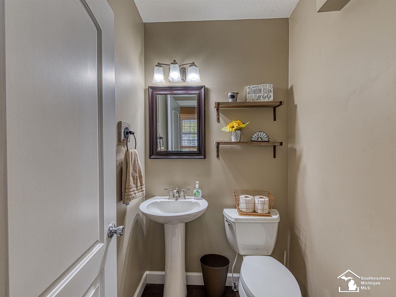 134 Raisin Street Deerfield, MI 49238 - Photo 12 of 25 50010203-11.JPG