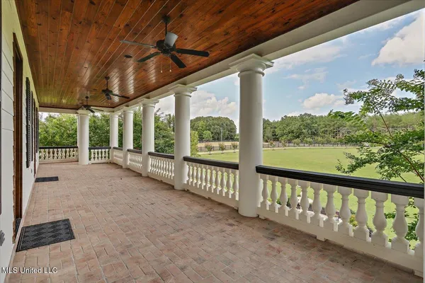 $1,549,000 | 2917 Black Jack Road, Vaughan, MS 39179