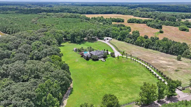 $1,549,000 | 2917 Black Jack Road, Vaughan, MS 39179