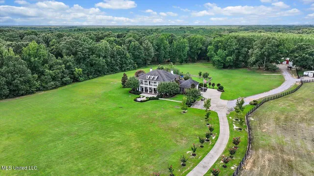 $1,549,000 | 2917 Black Jack Road, Vaughan, MS 39179