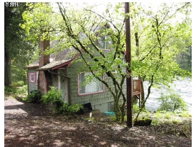 $109,000 | 49752 McKenzie Highway, Vida, OR 97488