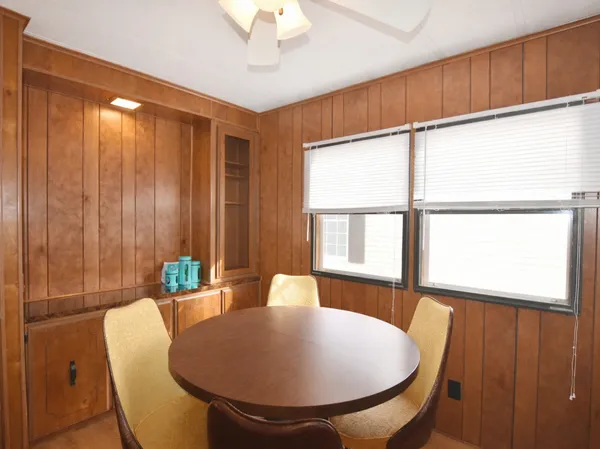 $20,000 | 873 Victory Lane, Justice, IL 60458