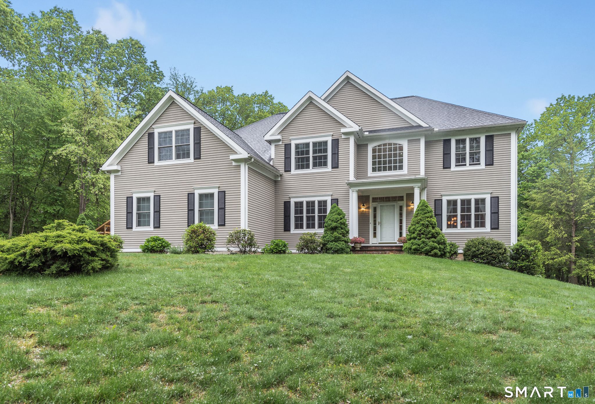 17 Hallview Drive Simsbury, CT 06070 - Photo 13 of 34