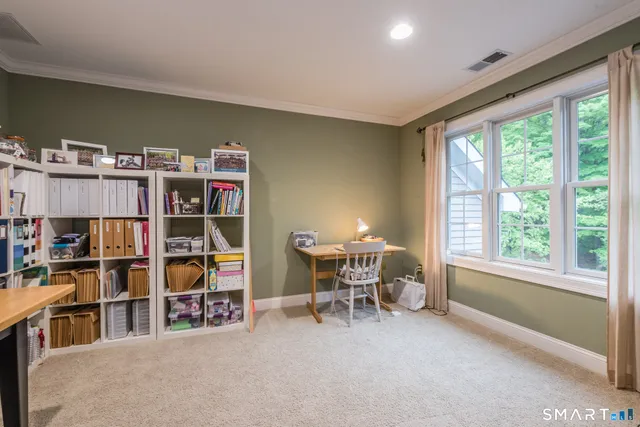 $6,000 | 17 Hallview Drive, Simsbury, CT 06070