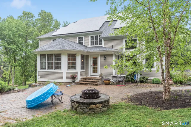 $6,000 | 17 Hallview Drive, Simsbury, CT 06070