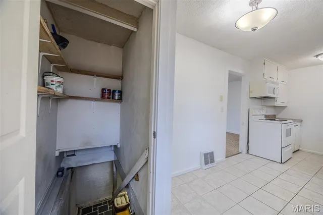 $127,900 | 549 South Krudwig Avenue, Lebanon, MO 65536