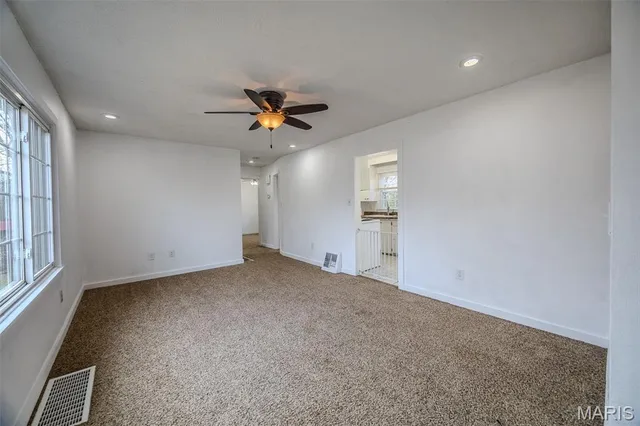 $127,900 | 549 South Krudwig Avenue, Lebanon, MO 65536