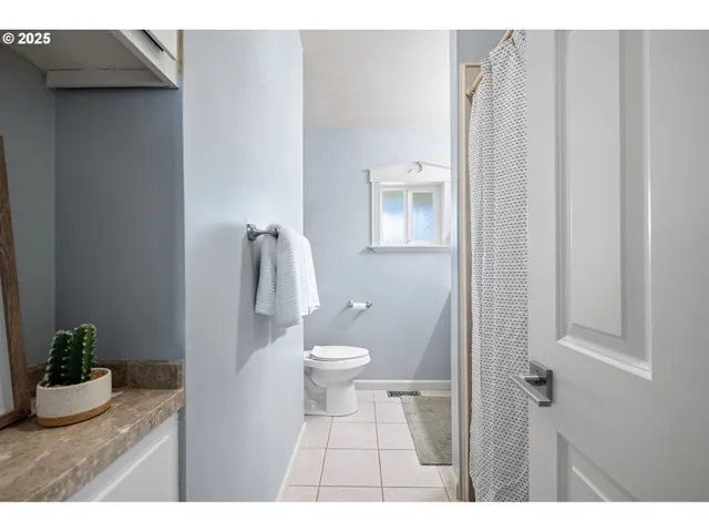 $699,900 | 280 Roan Drive, Eugene, OR 97401