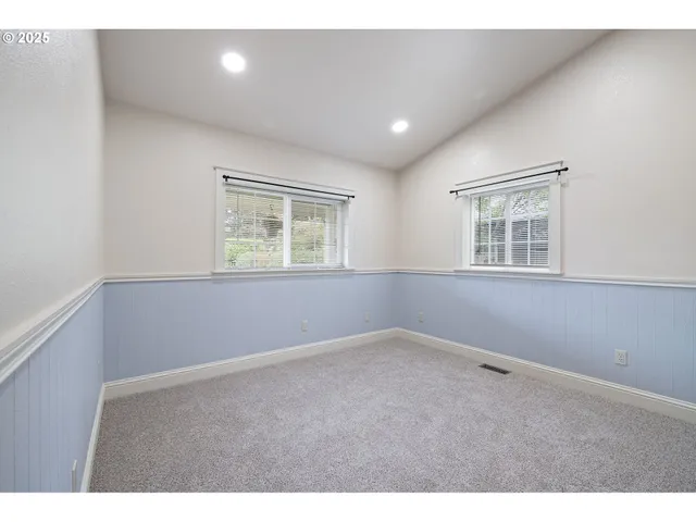$699,900 | 280 Roan Drive, Eugene, OR 97401