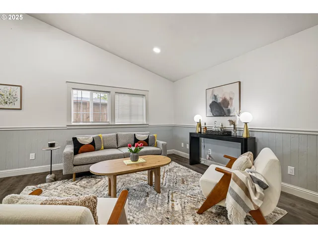 $699,900 | 280 Roan Drive, Eugene, OR 97401