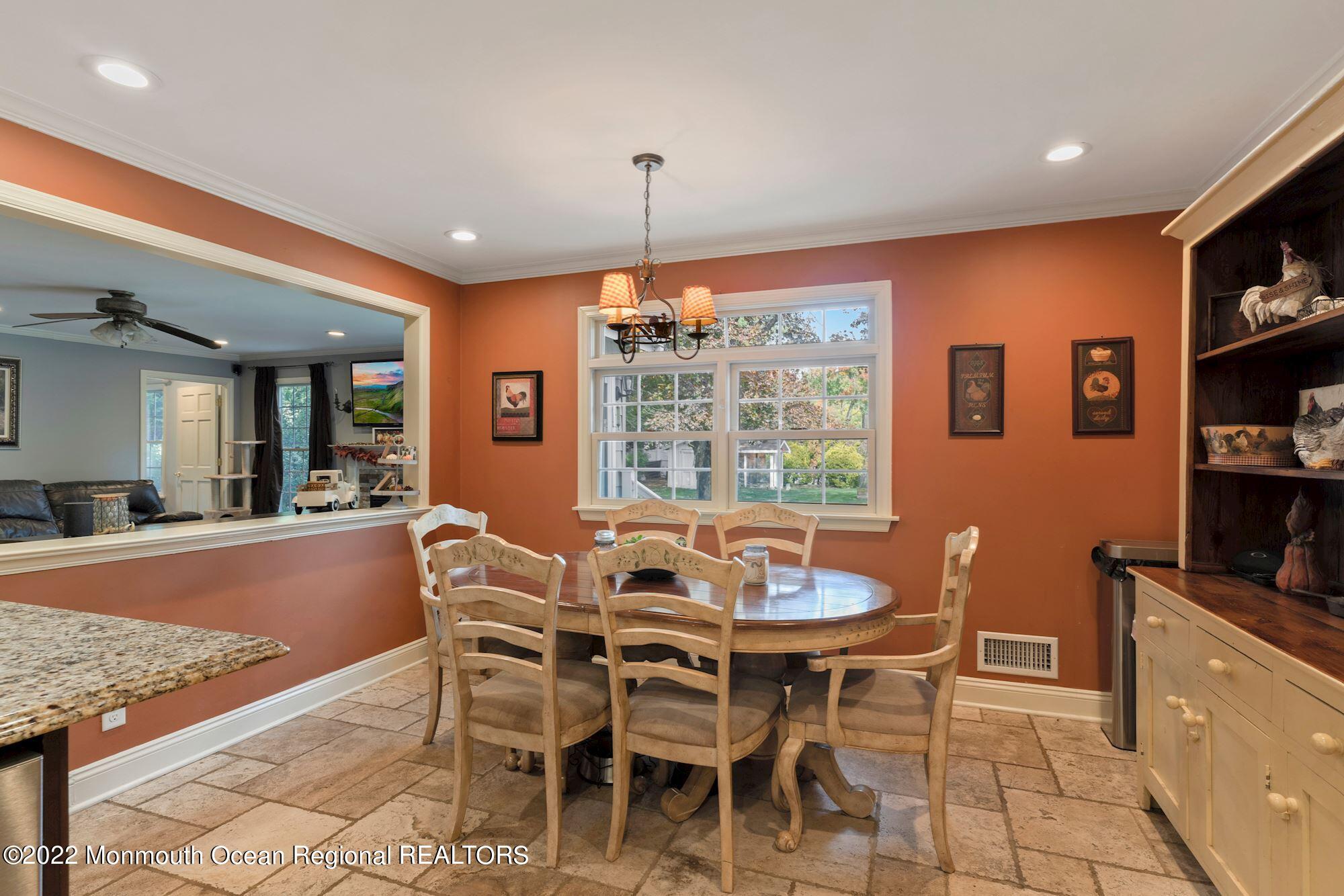 33 Wyckham Road Tinton Falls, NJ 07724 - Photo 12 of 41 011_33_WYCKHAM_ROAD_400419_748920