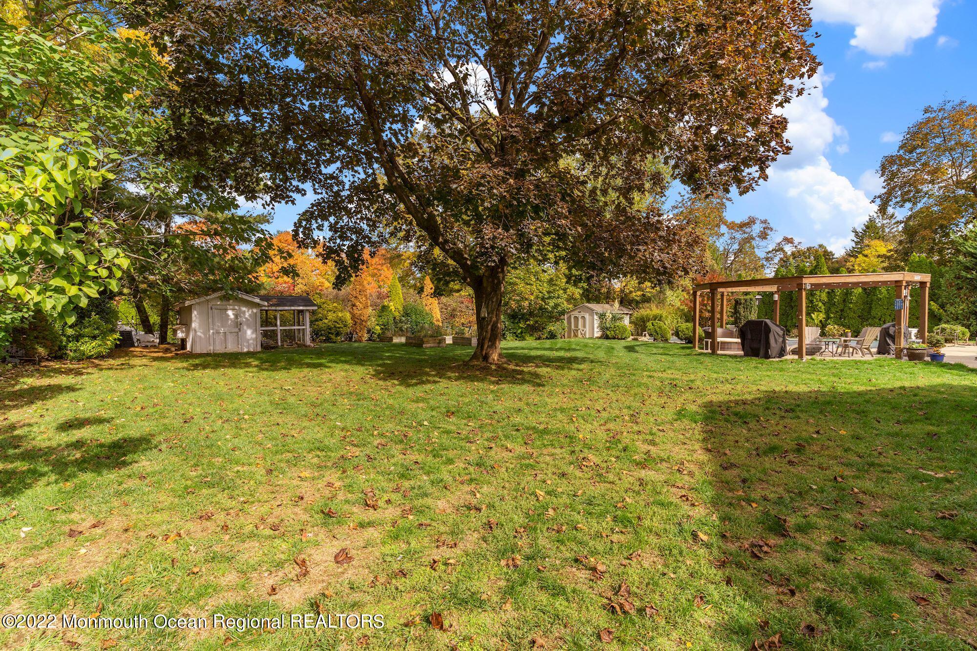 33 Wyckham Road Tinton Falls, NJ 07724 - Photo 40 of 41 040_33_WYCKHAM_ROAD_400419_748920