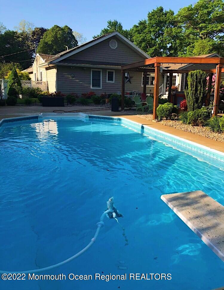 33 Wyckham Road Tinton Falls, NJ 07724 - Photo 41 of 41 pool