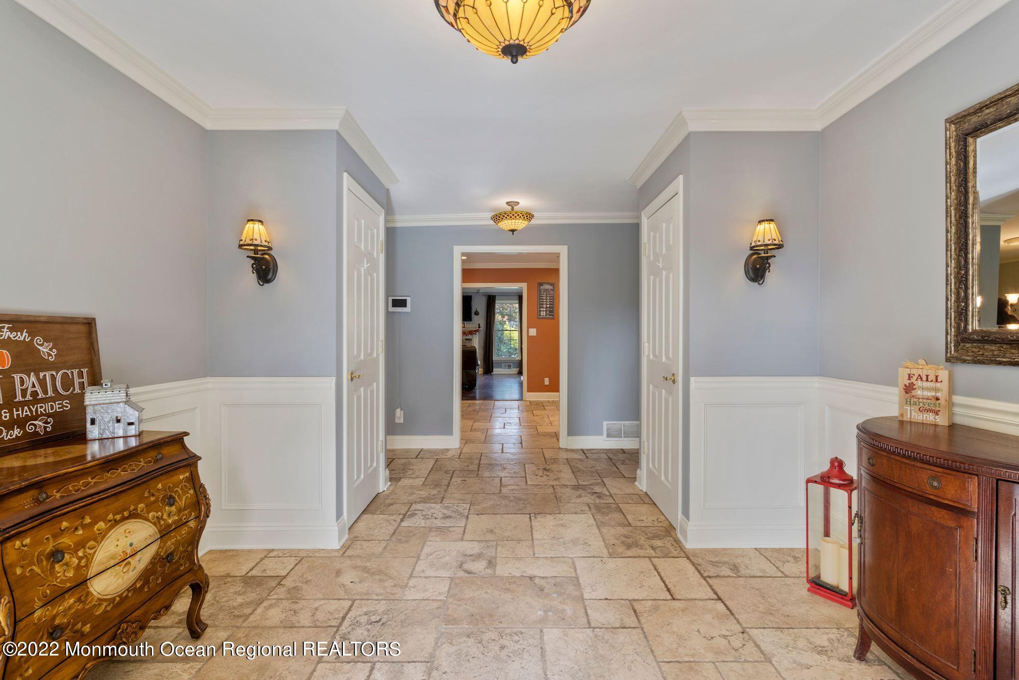 33 Wyckham Road Tinton Falls, NJ 07724 - Photo 5 of 41 005_33_WYCKHAM_ROAD_400419_748920