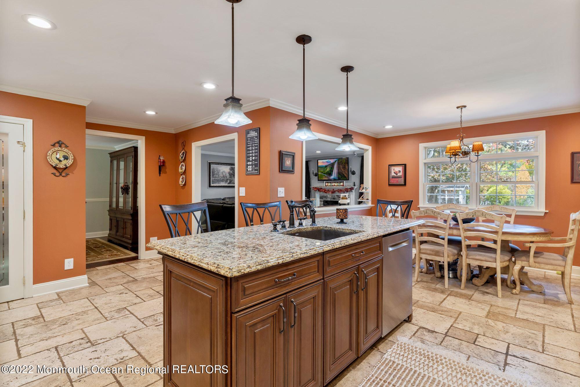 33 Wyckham Road Tinton Falls, NJ 07724 - Photo 9 of 41 009_33_WYCKHAM_ROAD_400419_748920